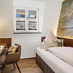 Deutsche Eiche Hotel 3*