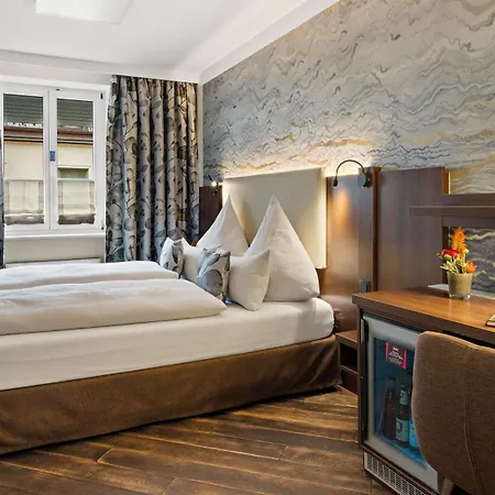 Deutsche Eiche Hotel Monaco di Baviera