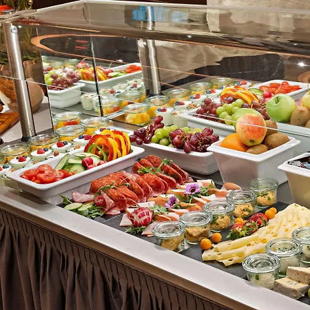 Deutsche Eiche Hotel 3*