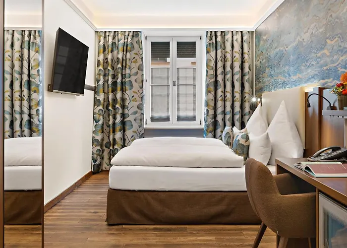 دويتشه آيكيه 3*