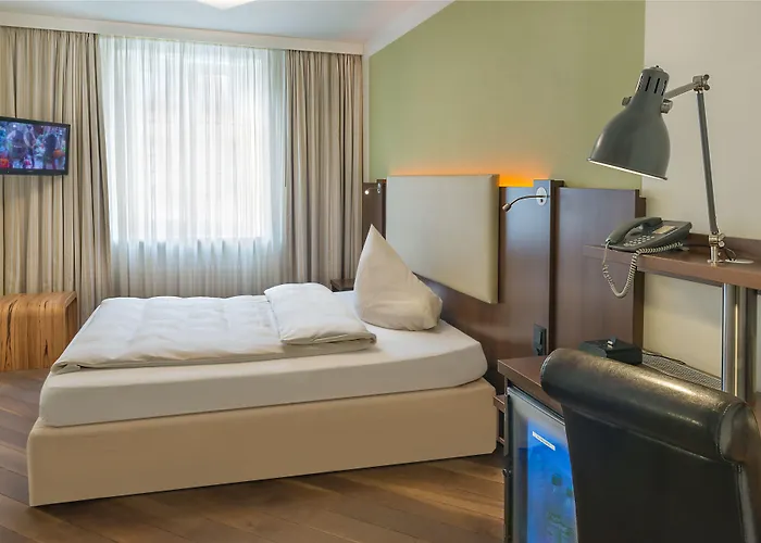 دويتشه آيكيه فندق ميونيخ