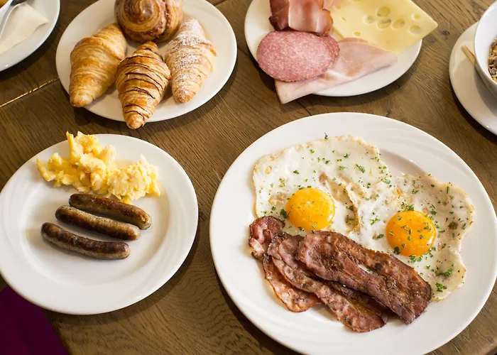 فندق دويتشه آيكيه 3*