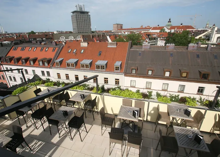 دويتشه آيكيه 3* ميونيخ