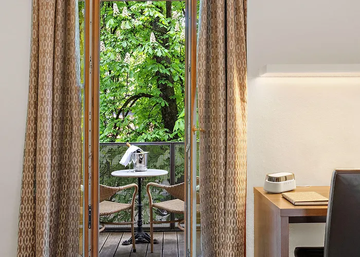 دويتشه آيكيه فندق ميونيخ