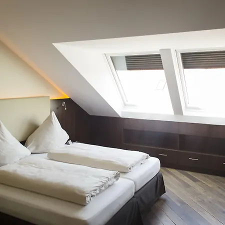 Deutsche Eiche Hotel 3*