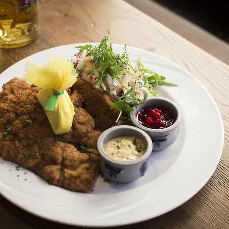 Deutsche Eiche Hotel 3*