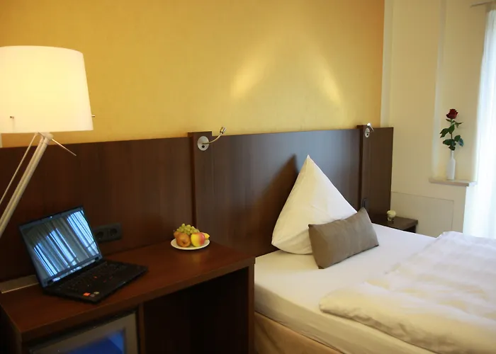 德意志橡树酒店