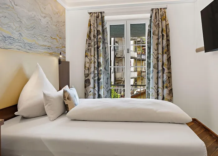 德意志橡树酒店